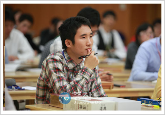 pic_univ14010_12